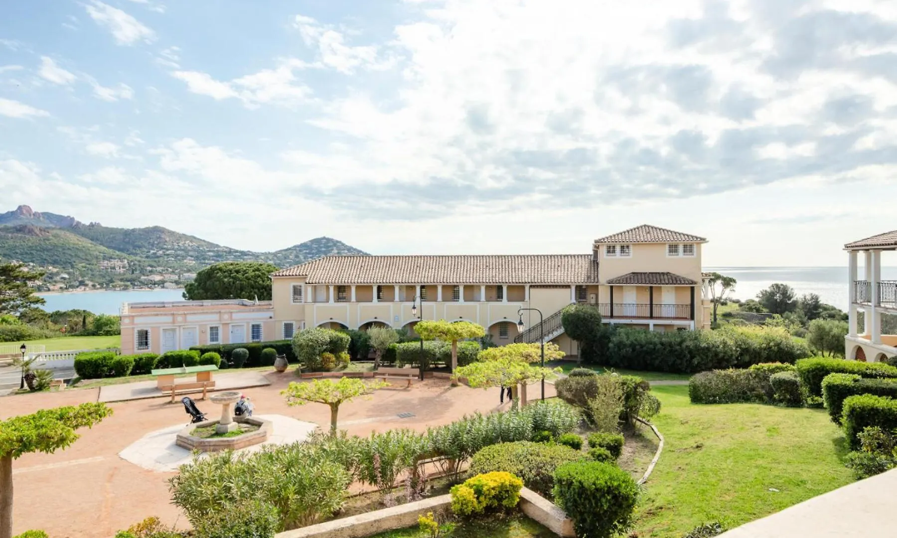Residence Le Village De Cap Esterel - Maeva Home - Appartement Cosy 2 Pieces 4 Personnes - Prestige - Super Home Mae-2121 Saint-Raphael  Apartment
